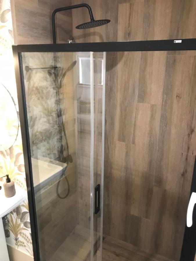 Agradable Apartamento En El Centro De Sevilla Bagian luar foto